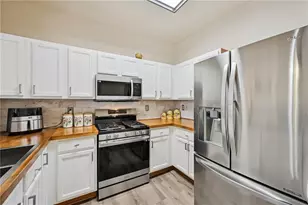 2706 Heathrow Dr, Lawrenceville, GA 30043 - Photo 6