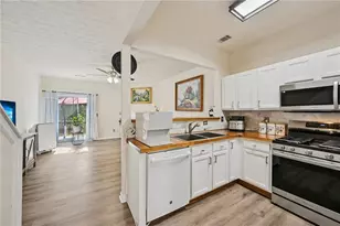 2706 Heathrow Dr, Lawrenceville, GA 30043 - Photo 10