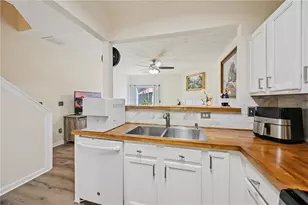 2706 Heathrow Dr, Lawrenceville, GA 30043 - Photo 12