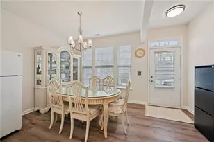 2706 Heathrow Dr, Lawrenceville, GA 30043 - Photo 4