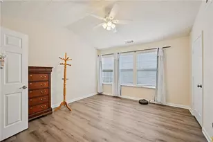 2706 Heathrow Dr, Lawrenceville, GA 30043 - Photo 18