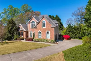 1725 Bucks Club Dr, Alpharetta, GA 30005 - Photo 2