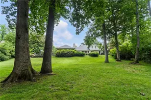 3798 Castlegate Dr, Atlanta, GA 30327 - Photo 8