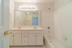 4706 Cedar Wood Dr SW, Lilburn, GA 30047 - Photo 32