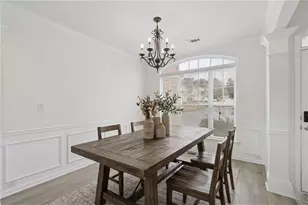 547 Bridgeton Cove, Suwanee, GA 30024 - Photo 4