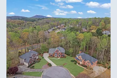 5380 Castlebrooke Crossing Drive, Cumming, GA 30040 - Photo 2