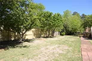 1402 Bromley Dr SE, Snellville, GA 30078 - Photo 96