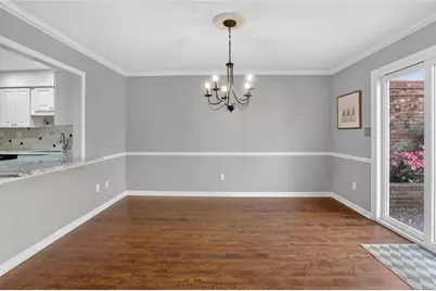 1666 Executive Park Lane NE, Atlanta, GA 30329 - Photo 6