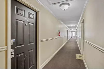 48 Peachtree Avenue NE #424, Atlanta, GA 30305 - Photo 4