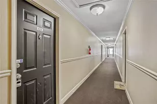 48 Peachtree Ave NE, Atlanta, GA 30305 - Photo 4