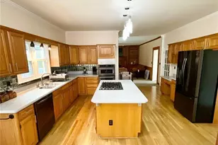 5711 Brynwood Circle NW, Acworth, GA 30101 - Photo 10