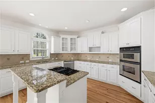 1236 Grand View Dr SE, Smyrna, GA 30126 - Photo 12