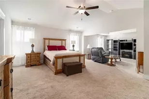 242 Township Dr, Senoia, GA 30276 - Photo 14