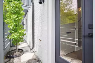 1570 Flat Shoals Rd SE, Atlanta, GA 30316 - Photo 30