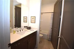 4925 Sealy Cir, Peachtree Corners, GA 30092 - Photo 14