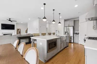 1774 Sanford Drive, Atlanta, GA 30318 - Photo 8