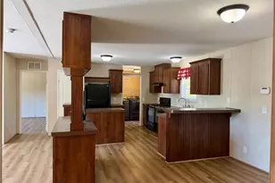 2496 Venture Dr, Gainesville, GA 30506 - Photo 6
