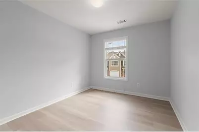 1947 Lakeshore Overlook Circle NW, Kennesaw, GA 30152 - Photo 28