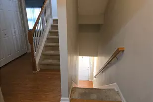 2581 Laurel Circle, Atlanta, GA 30311 - Photo 6