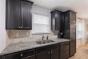 527 Cypher Dr, Suwanee, GA 30024 - Photo 16