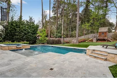 2758 Green Meadows Lane NE, Brookhaven, GA 30319 - Photo 4