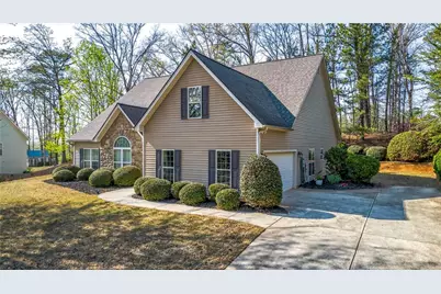 510 Jefferson Walk Circle, Jefferson, GA 30549 - Photo 2