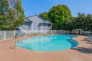 704 Gettysburg Pl, Atlanta, GA 30350 - Photo 40