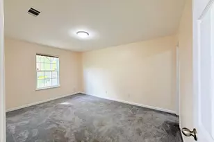 893 Hawthorn Ln, Grayson, GA 30017 - Photo 8