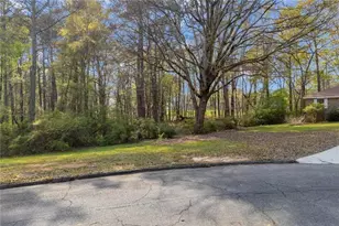 104 W Reese St, Monroe, GA 30655 - Photo 6