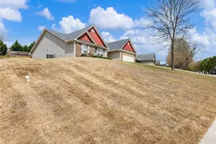 476 River Mist Cir, Jefferson, GA 30549 - Photo 32