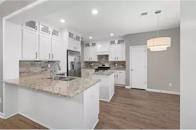 298 S Village Square, Canton, GA 30115 - Photo 4