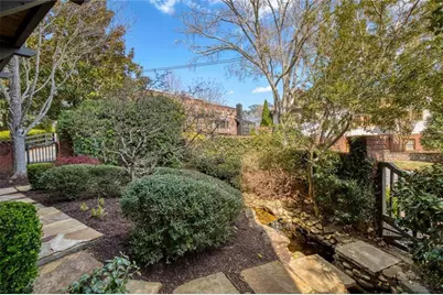 100 Founders Mill Court, Roswell, GA 30075 - Photo 10