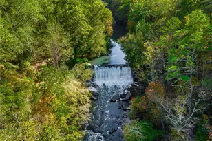 100 Founders Mill Ct, Roswell, GA 30075 - Photo 96