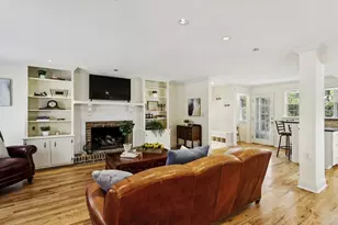 1151 Roxboro Cove NE, Atlanta, GA 30324 - Photo 2