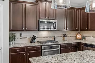 6330 Oldham Ct, Gainesville, GA 30506 - Photo 14