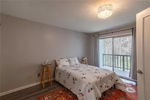 708 Glenleaf Dr, Peachtree Corners, GA 30048 - Photo 14