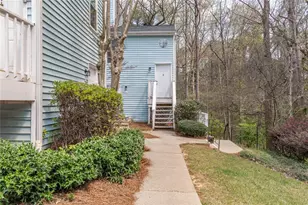 708 Glenleaf Dr, Peachtree Corners, GA 30048 - Photo 2