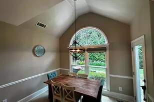 11640 Vista Forest Dr, Alpharetta, GA 30005 - Photo 14