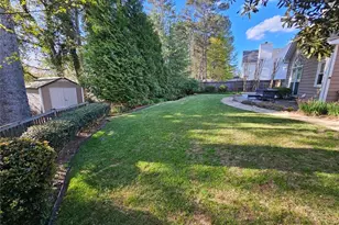 11640 Vista Forest Dr, Alpharetta, GA 30005 - Photo 32