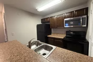 418 Granville Ct, Atlanta, GA 30328 - Photo 22