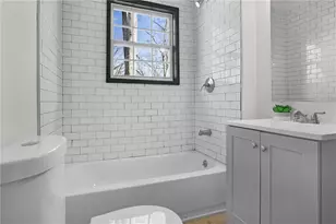 391 S Bend Ave SE, Atlanta, GA 30315 - Photo 6