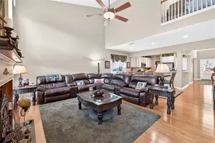 7916 Keepsake Ln, Flowery Branch, GA 30542 - Photo 12