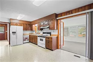 5760 Brenda Dr SW, Mableton, GA 30126 - Photo 8