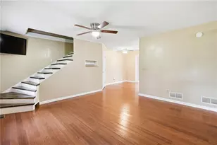 360 Crestwood Dr, Canton, GA 30114 - Photo 8