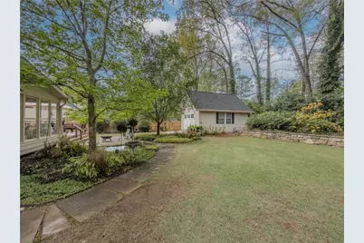 733 Ridgeview Drive SW, Lilburn, GA 30047 - Photo 48