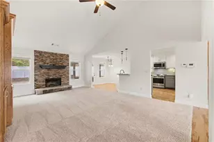 914 Patricia Ct, Hoschton, GA 30548 - Photo 8