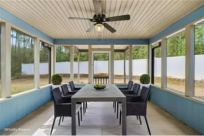 914 Patricia Court, Hoschton, GA 30548 - Photo 8