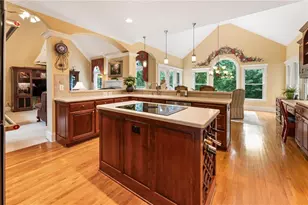 4110 Runnymede Dr SW, Lilburn, GA 30047 - Photo 4
