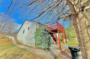 557 Vickers Ln, Locust Grove, GA 30248 - Photo 6