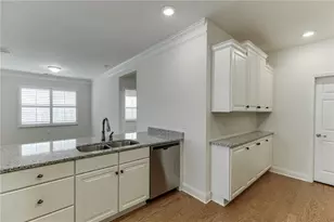 3765 Ridgehurst Ln, Buford, GA 30519 - Photo 16